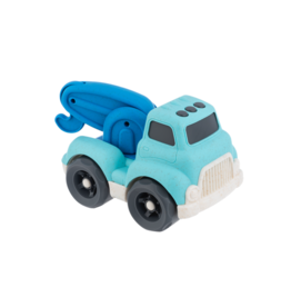 Ganz 6.5" Wheat-Straw Tow Truck