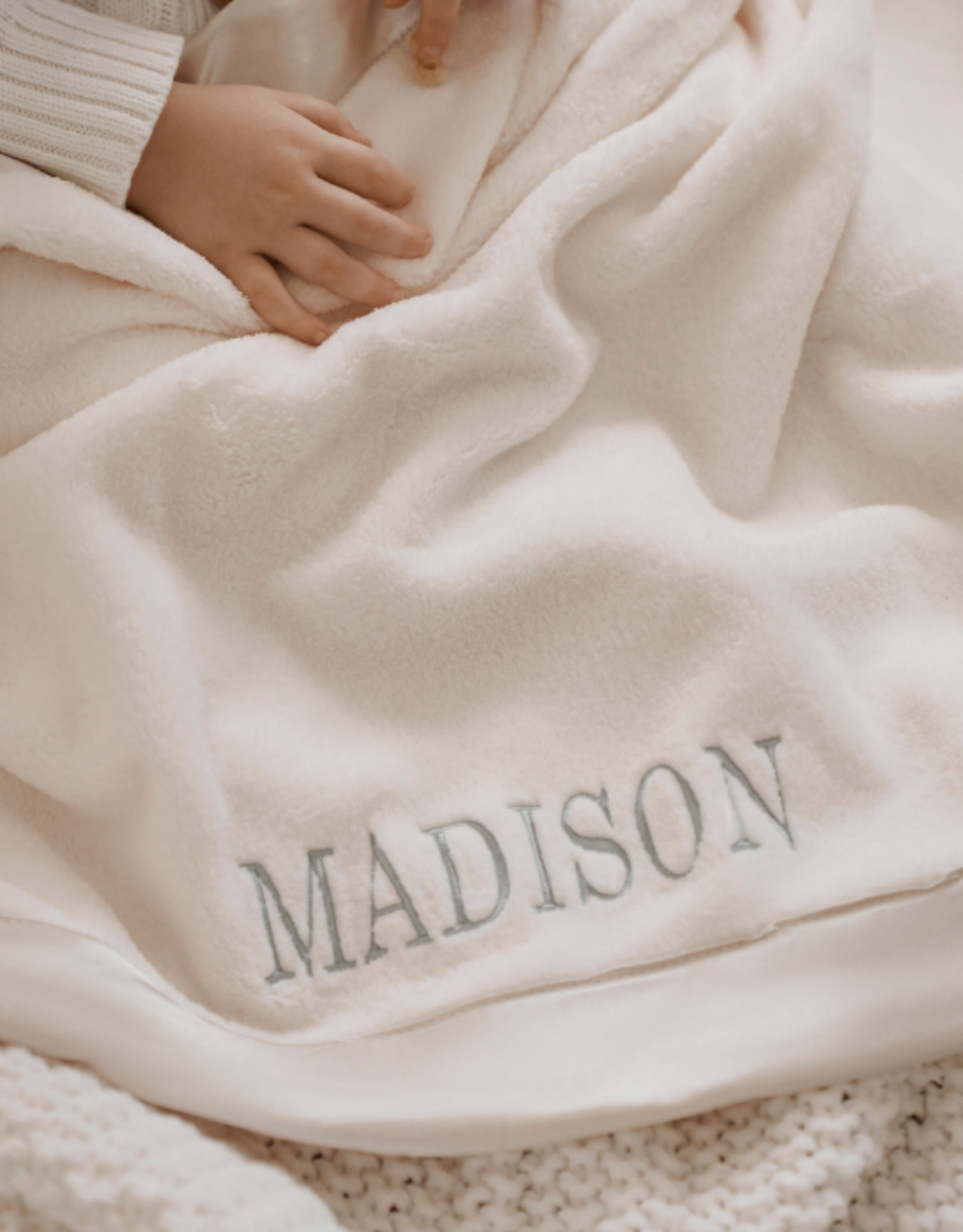 Elegant Baby EB Plush Blanket Cream