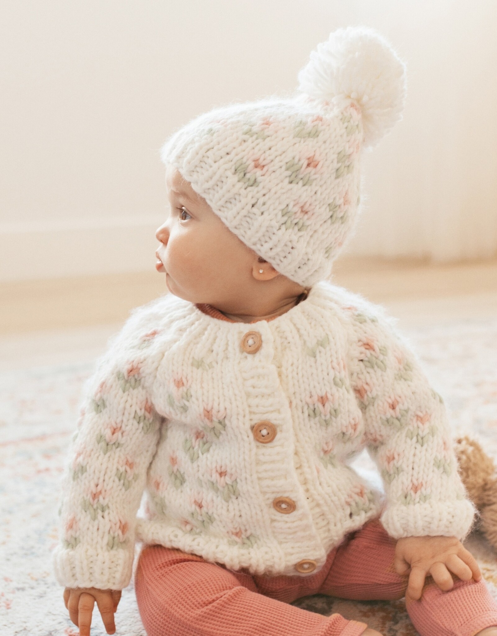 Huggalugs Bitty Blooms White Cardigan