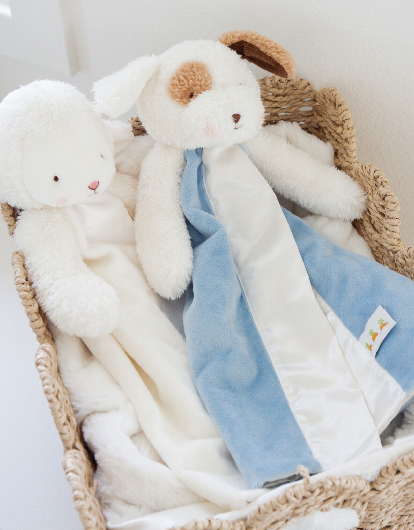 Bunnies By The Bay 104109 SIMPLE Skipit Puppy Buddy Blanket