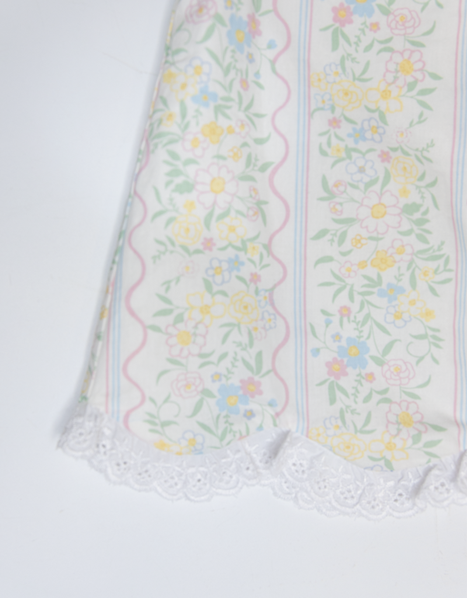 Three Sisters 751 Spring Bouquet Bloomer Set