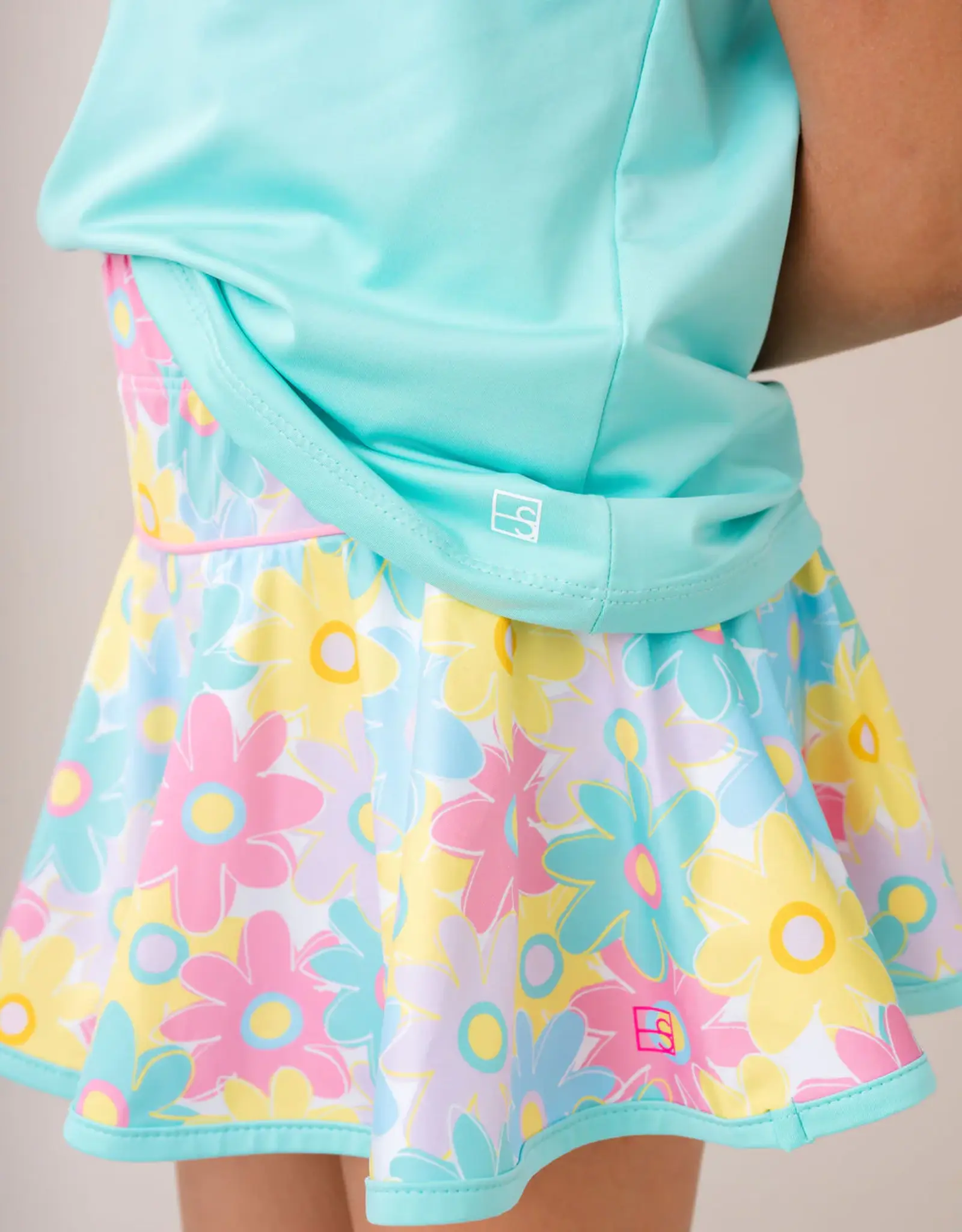 Set Athleisure Quinn Skort Bloomtastic