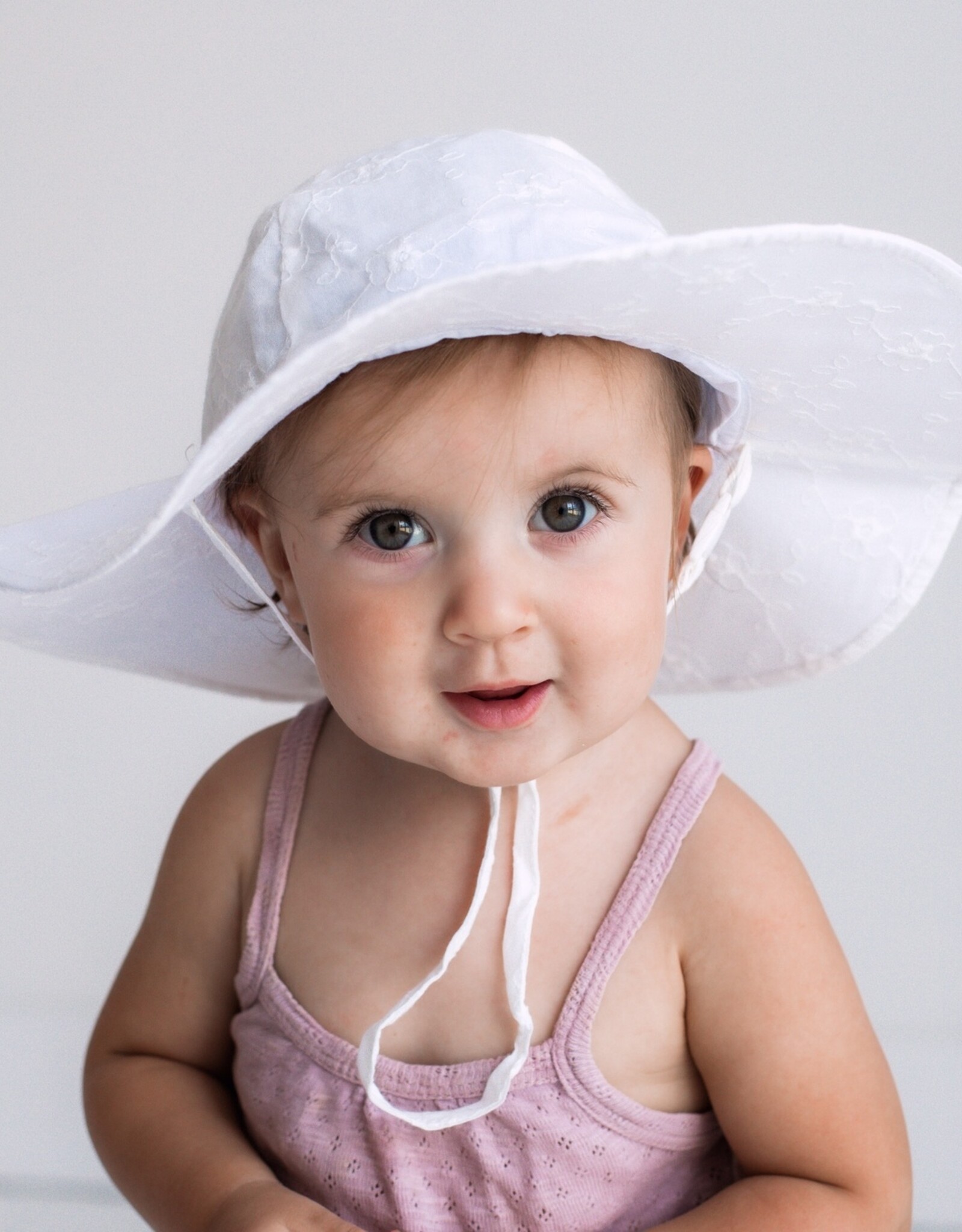 Huggalugs 1881 Embroidered Sunhat
