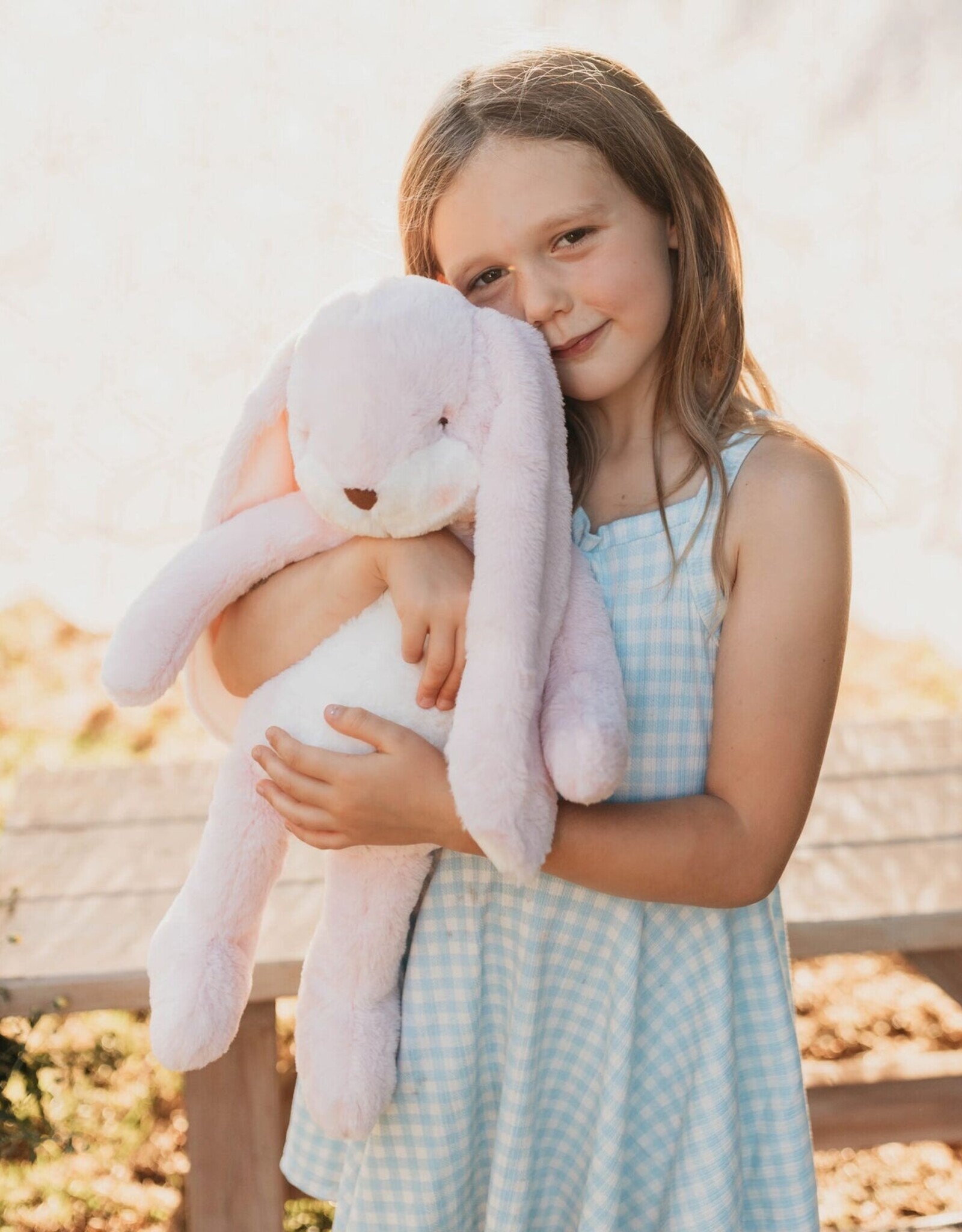 Bunnies By The Bay 190356 Big Nibble 20" Pink