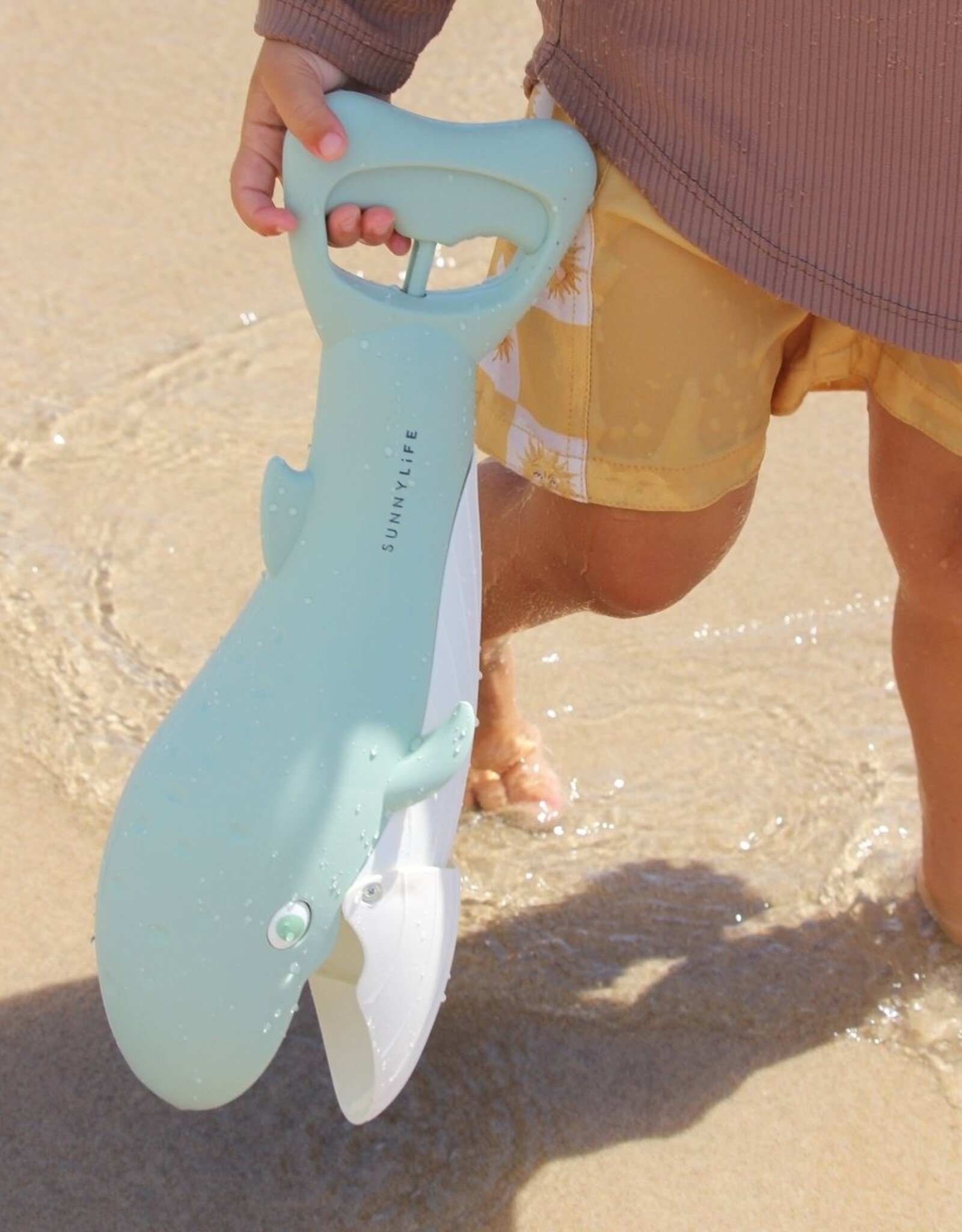 Sunnylife Sand Claws Whale Green