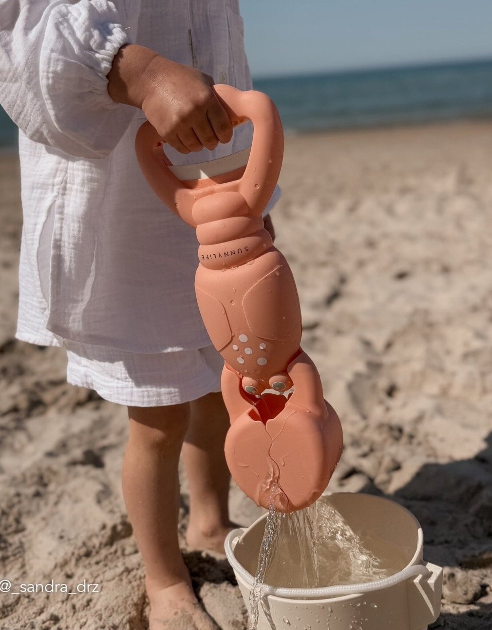 Sunnylife Sand Claws Lobster Coral