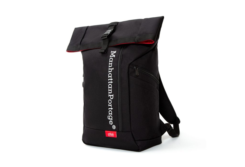 Manhattan Portage Reflective Pace Backpack Black