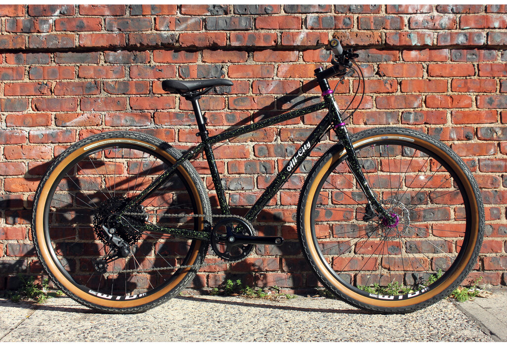 All-City Gorilla Monsoon Custom Flatbar 650b Slimer Lime 43cm