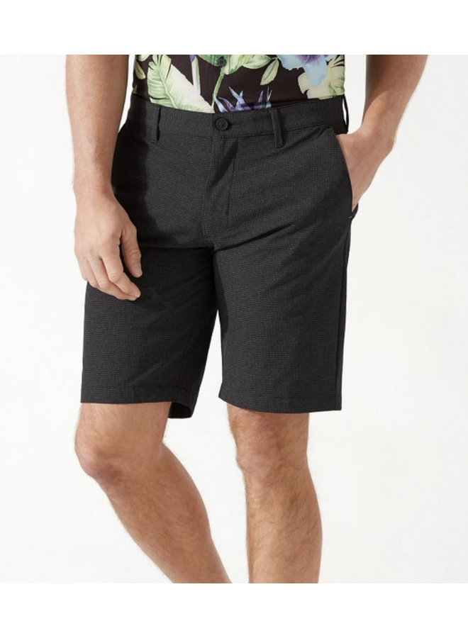 CHIP SHOT SHORT - BLACK