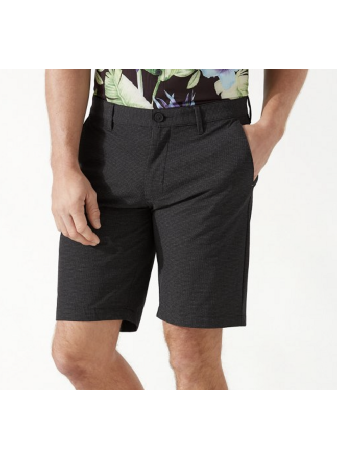 CHIP SHOT SHORT - BLACK