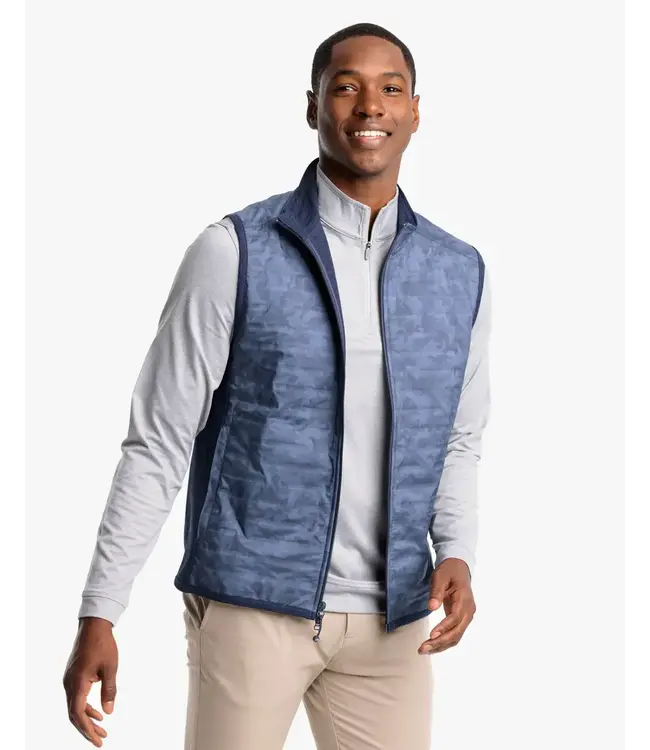 Southern Tide M AbercornCamoPrintPerfVest