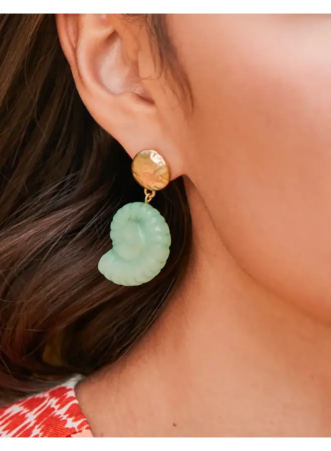 CARVED MOON SHELL EARRINGS JADE