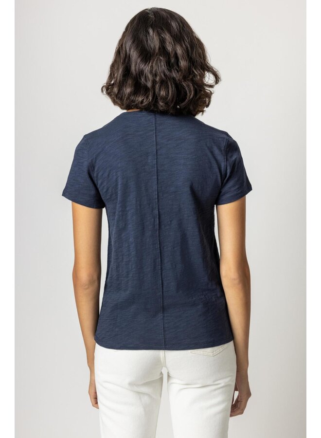 V-NECK SHORT SLEEVE BACK SEAM TEE