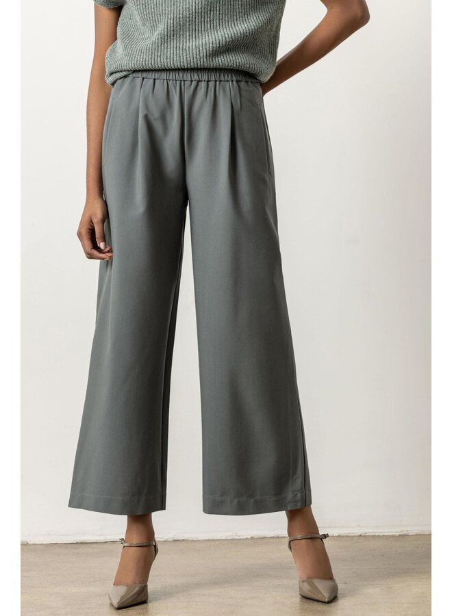WIDE LEG PULL ON PANT