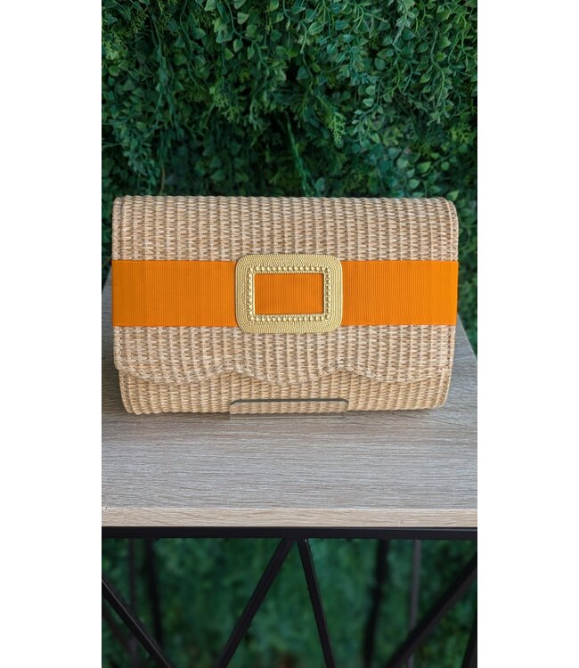 LISI LERCH STRAW SCALLOP RUBY - GOLD BUCKLE