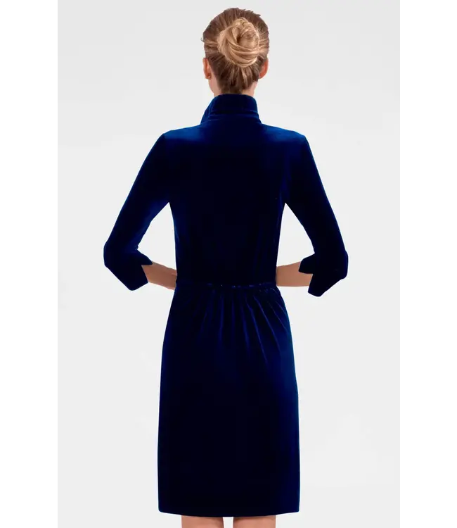 TWIST & SHOUT SILKY VELVET