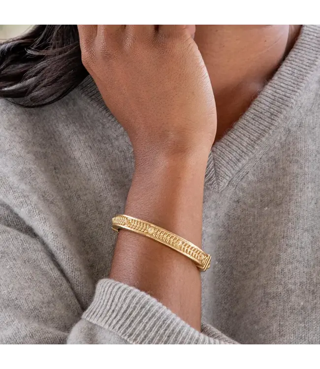 Berry Vine Hinged Bangle, Sm, Gol