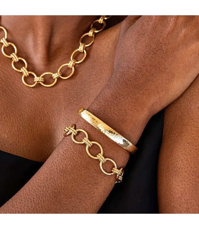 CAPUCINE DE WULF Cleopatra Oval Hinged Bangle, S/M - Gold