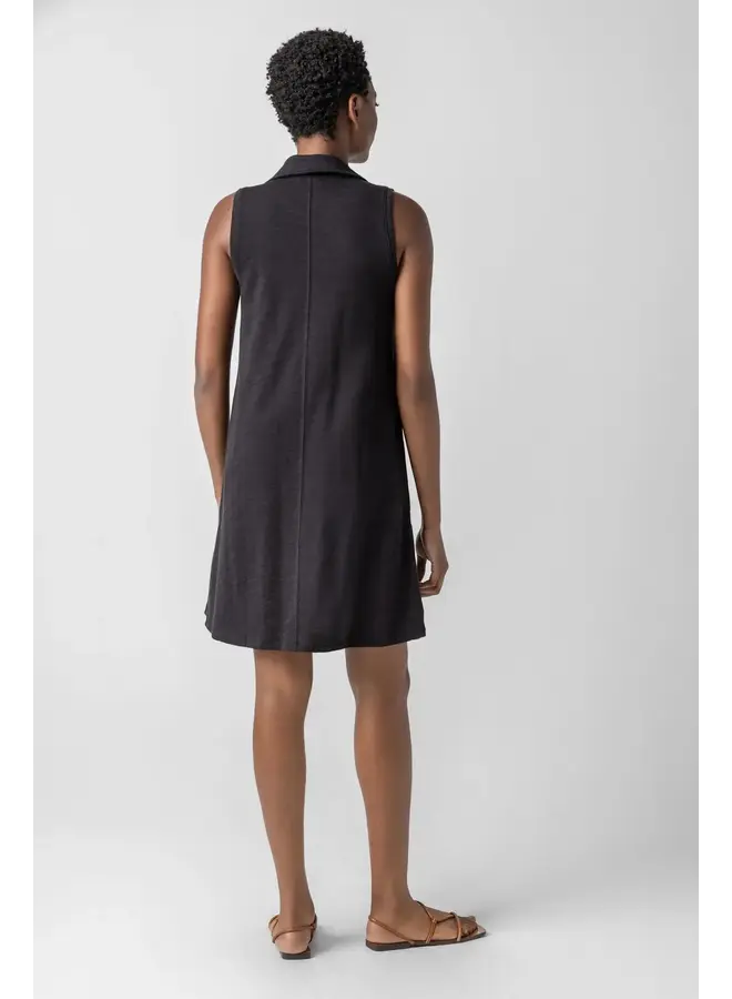 SLEEVELESS COLLARED DRESS