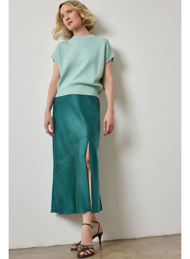 BANDED BOTTOM WEDGE SWEATER