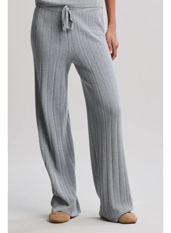 CCUL Cable Knit Ankle Pant