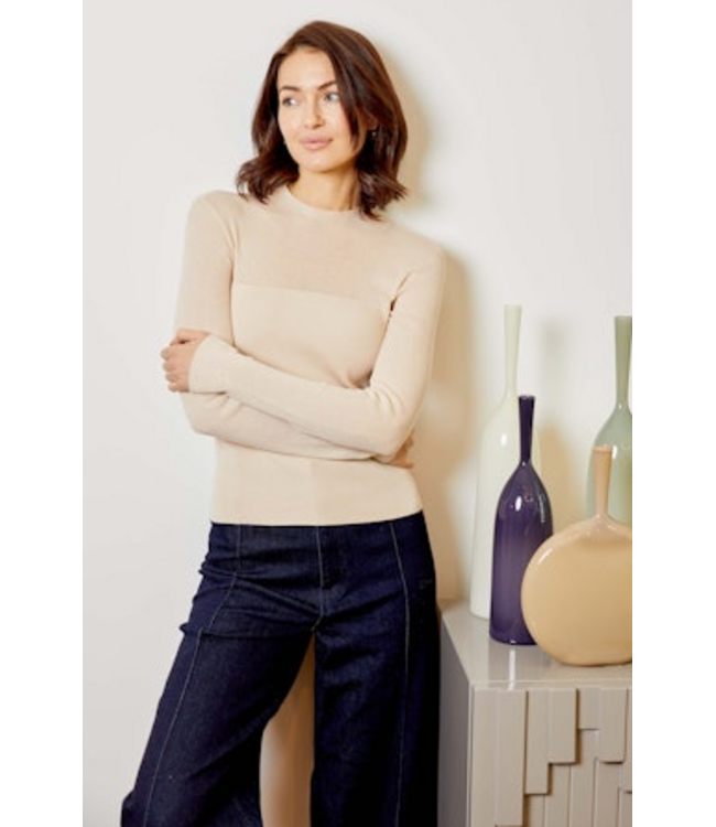 DESIGN HISTORY TEANNA TOP