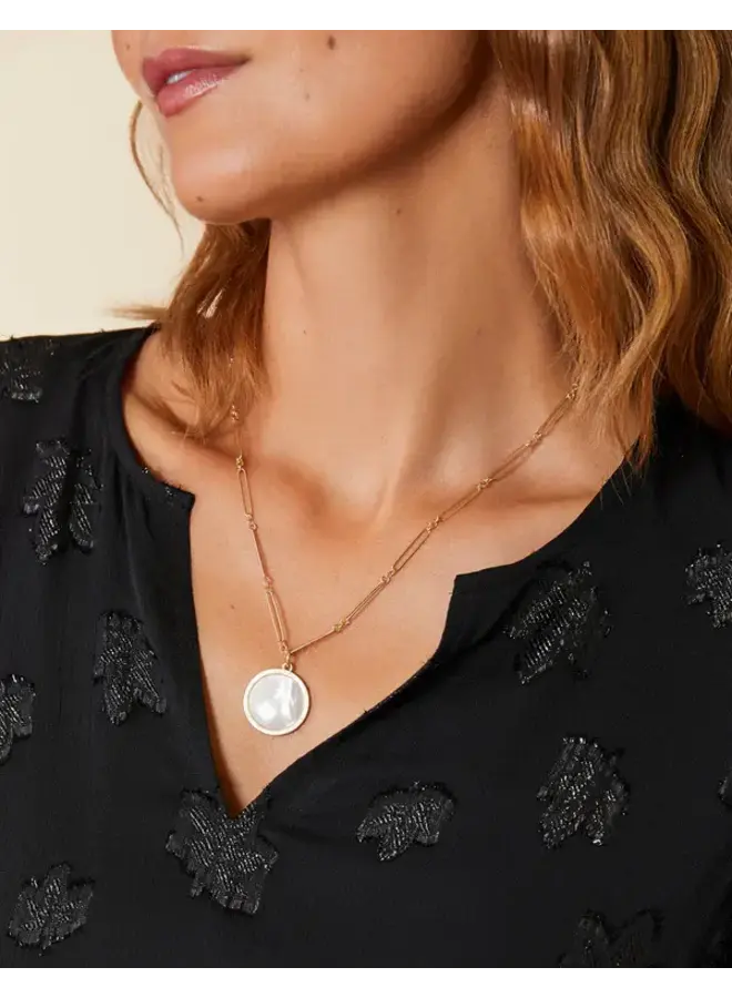 FRANKLIN NECKLACE 24" MOTHER-OFPEARL