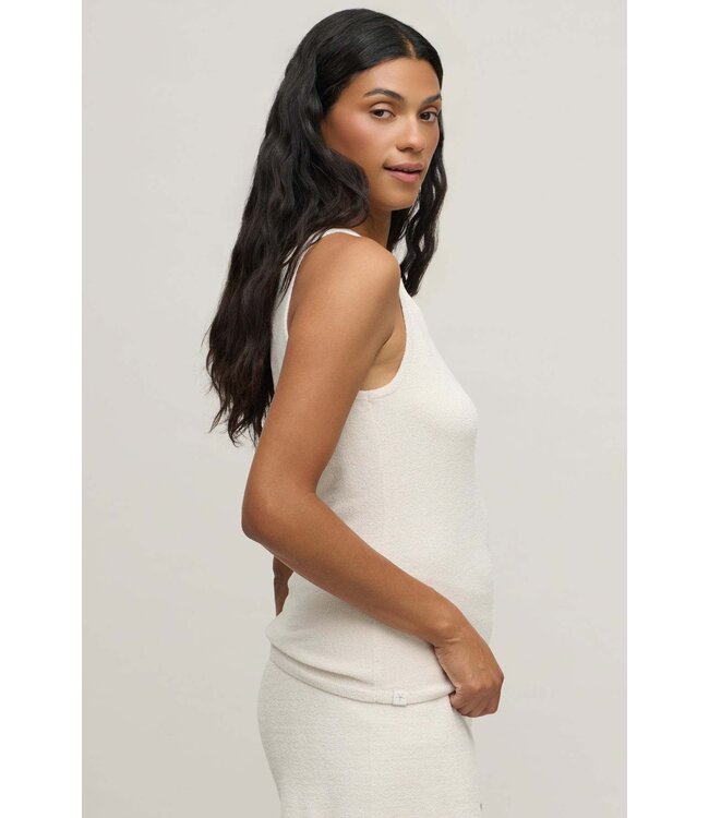 CCUL Scallop V-Neck Tank