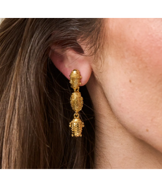 CAPUCINE DE WULF Scarab Petite Linear Earrings - Gold