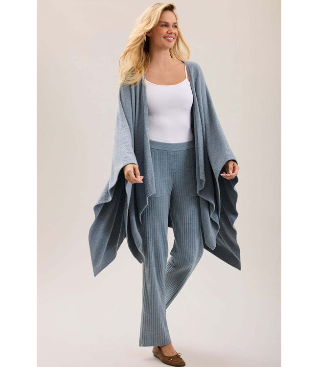 COZY CHIC WEEKEND WRAP