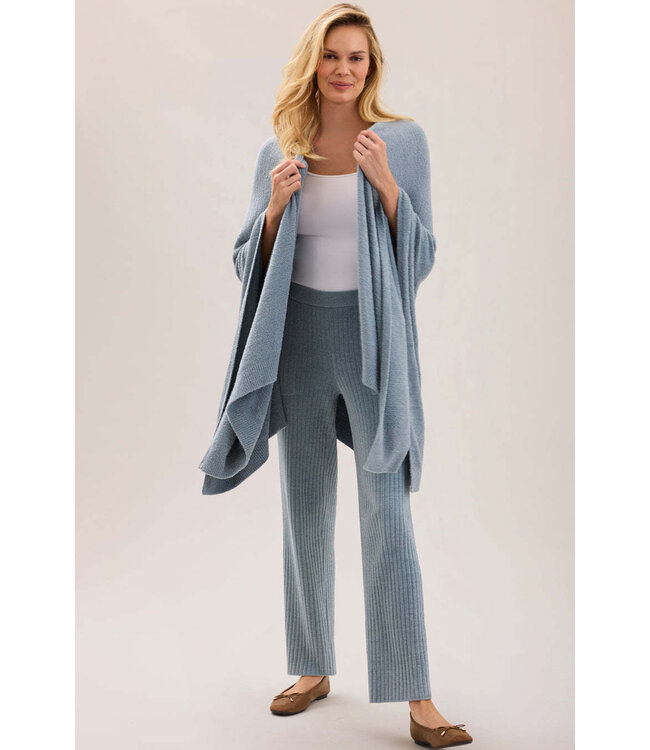 COZY CHIC WEEKEND WRAP