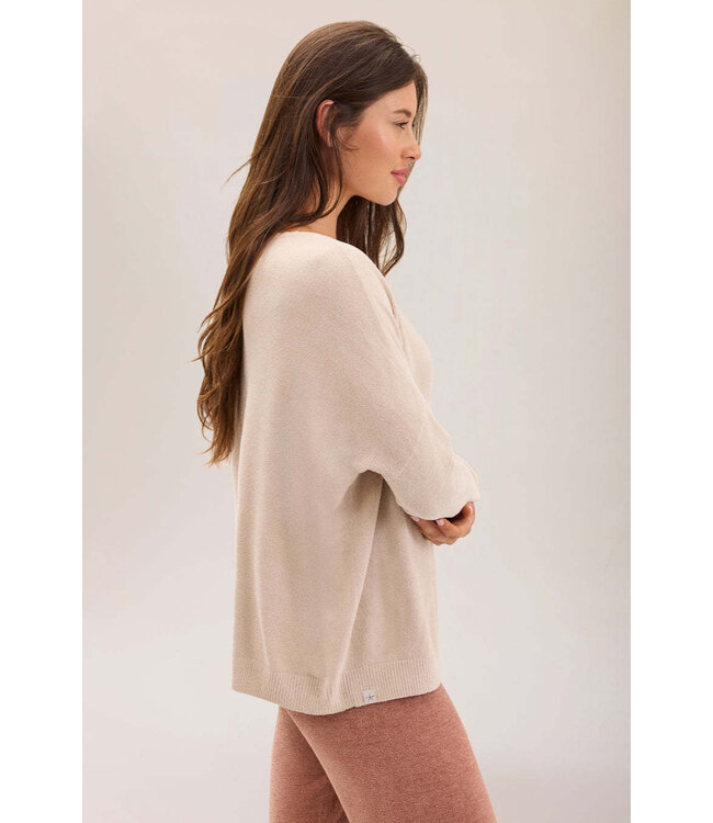 CCUL Scallop Neck Slouchy Pullover