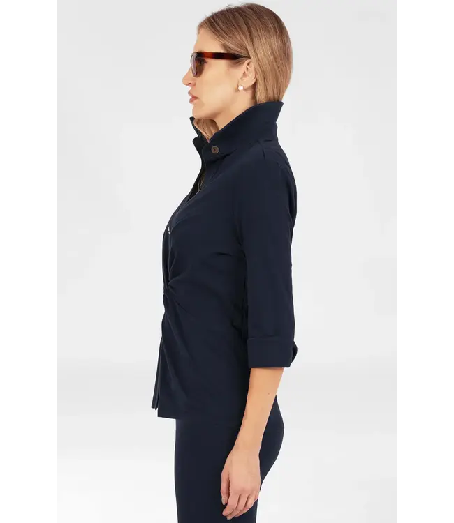 Weekender Twist & Shout Top