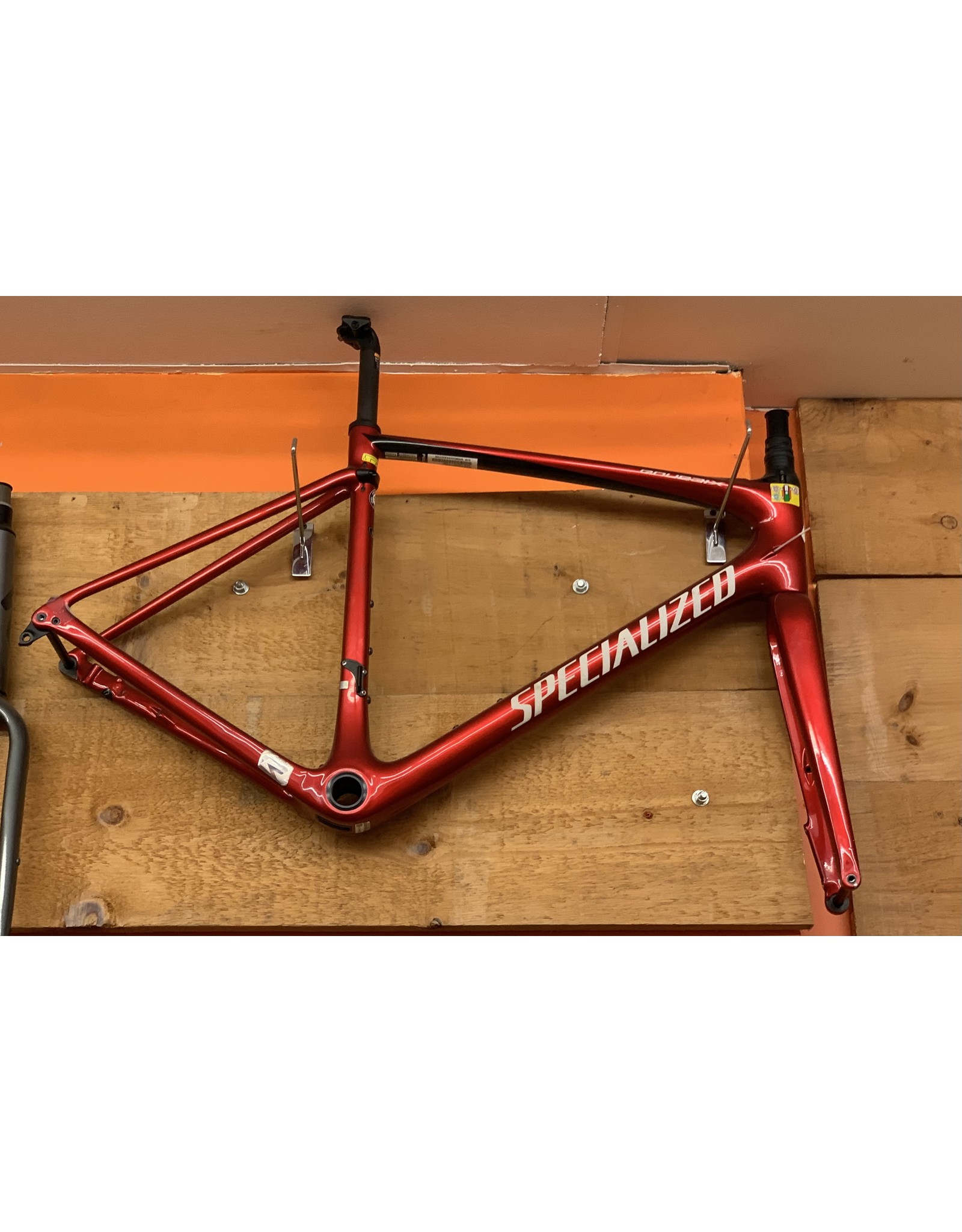 specialized roubaix hydro