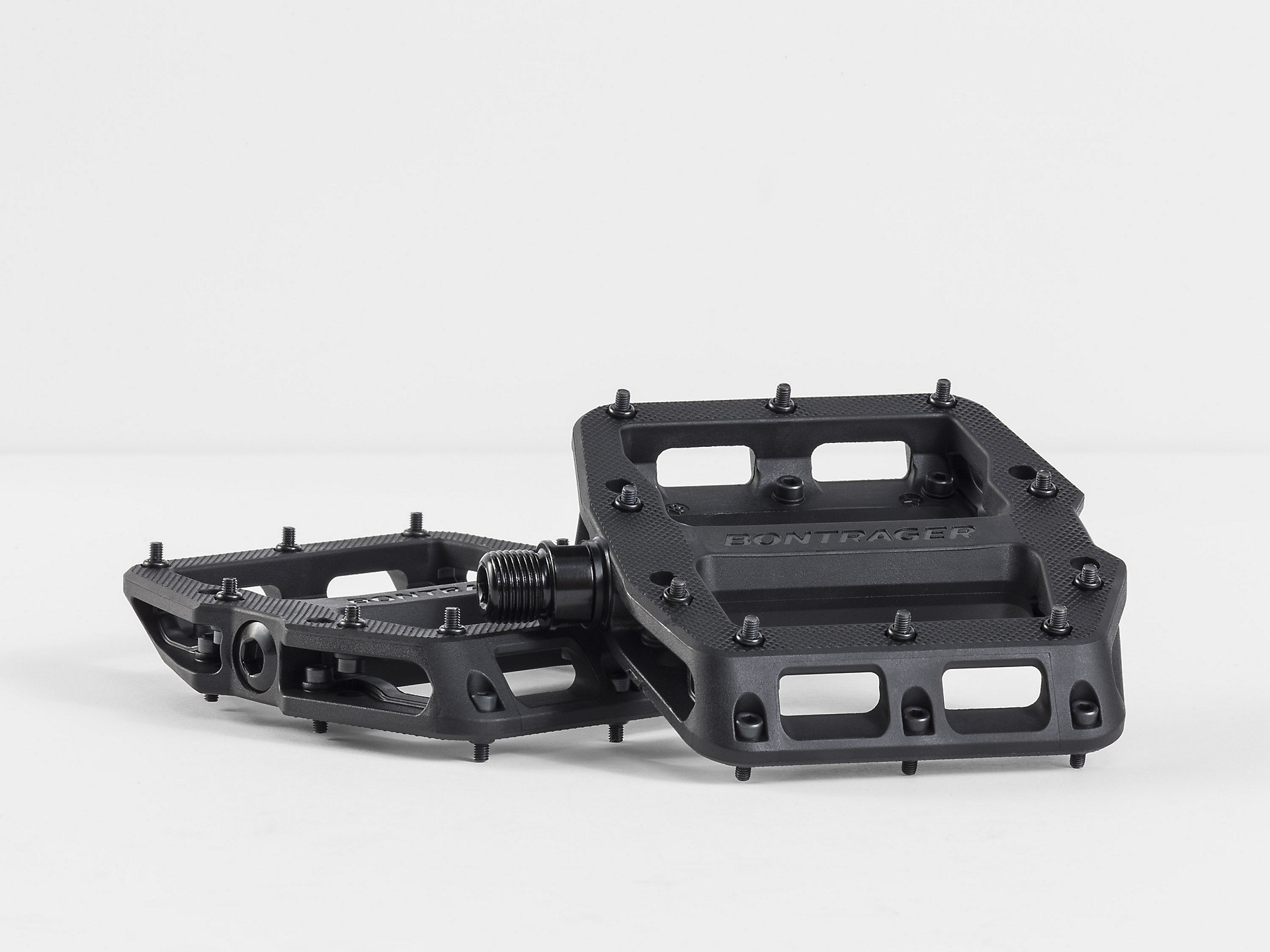 Bontrager line elite hotsell mtb flat pedals