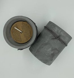 Concrete Candle 8 x 10cm