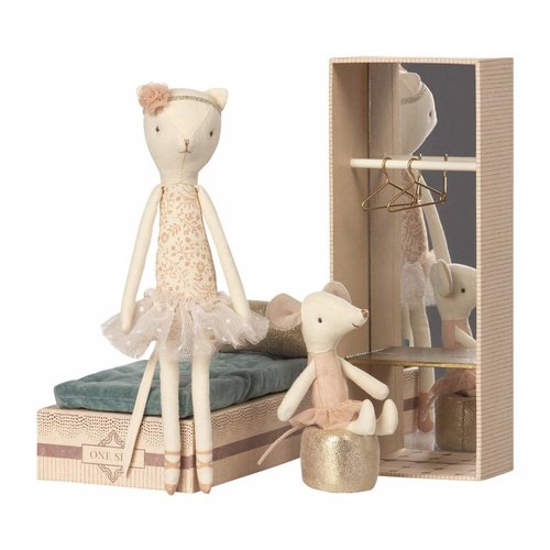 Maileg Dancing Cat & Mouse in Shoebox Maileg Dancing Cat & Mouse in Shoebox