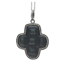 Cross Pendant - style 3