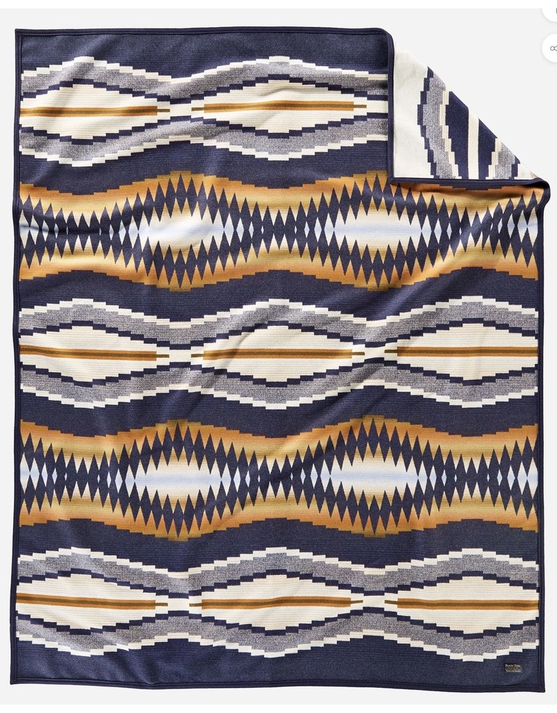 Pendleton Crescent Bay Blanket