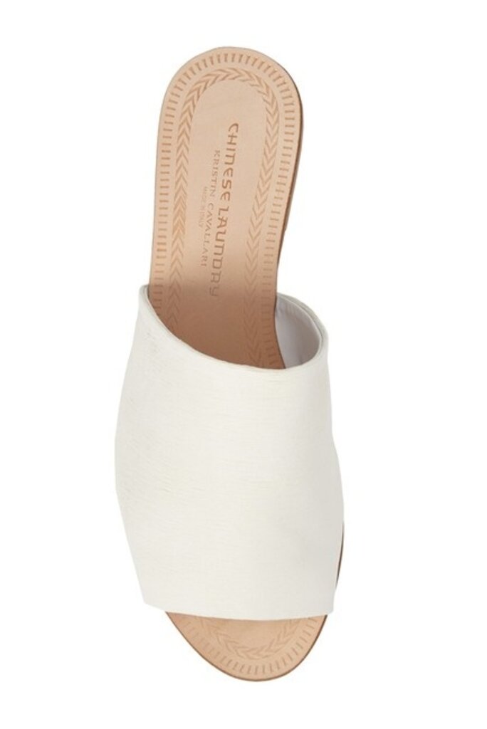 Chinese Laundry Bahiti Slide Sandal