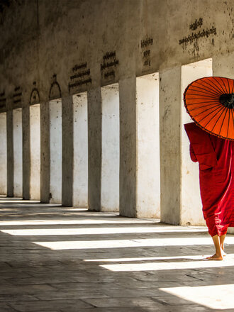 Artist Edition Scarf A Monk in Perspective