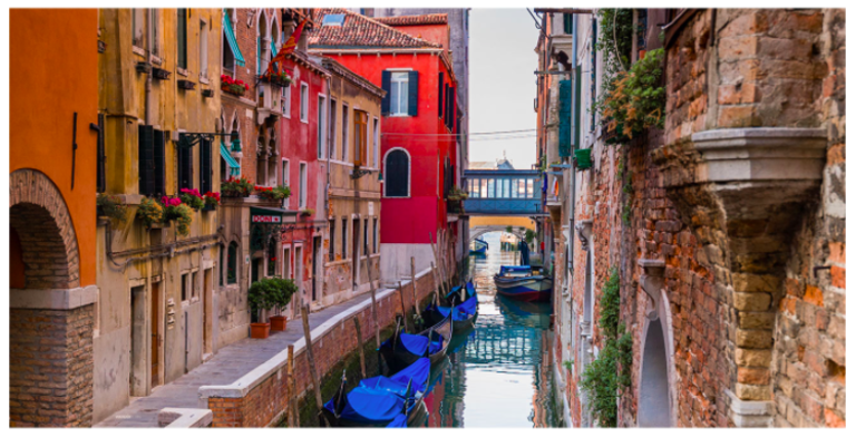 Artist Edition Scarf Morning in Venice