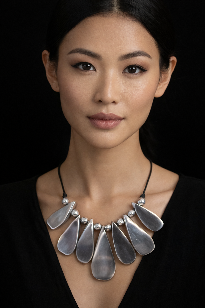 VESTOPAZZO Aluminum Leaf Necklace AL02108