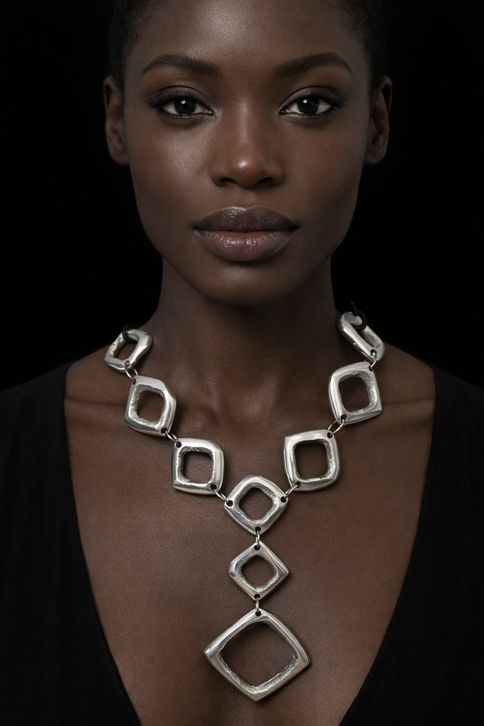 VESTOPAZZO Aluminum Necklace AL02085