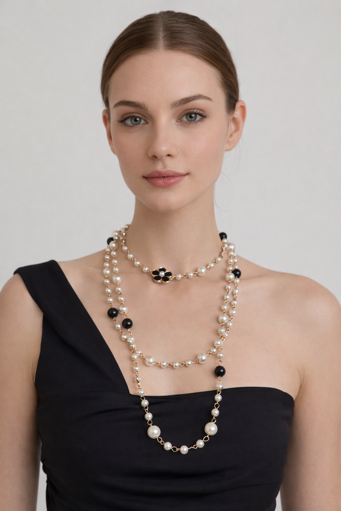 Giulia Blasi 40 Pearl w/flower Necklace