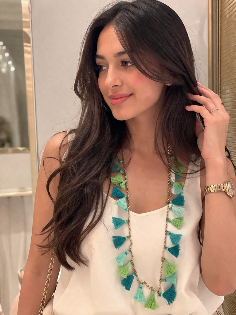 G085 Blue and Green Tassels Chain