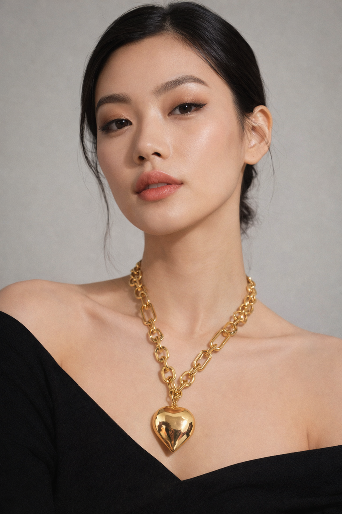 G093 Costume Big Heart Necklace