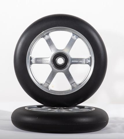 TRYNYTY120MM WHEELS SILVER (2 PIECES)