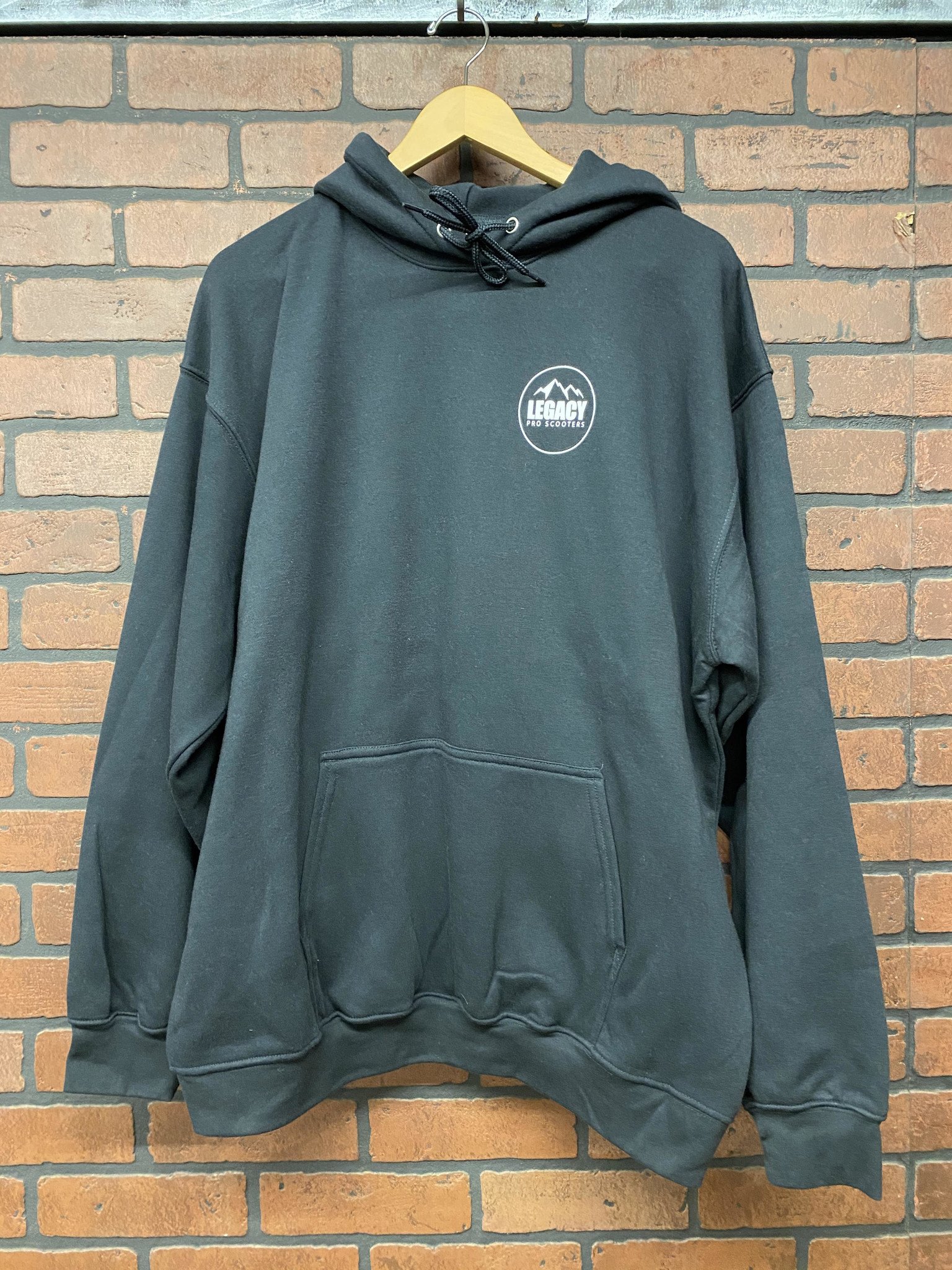 HOODIE - CLASSIC LOGO - BLACK