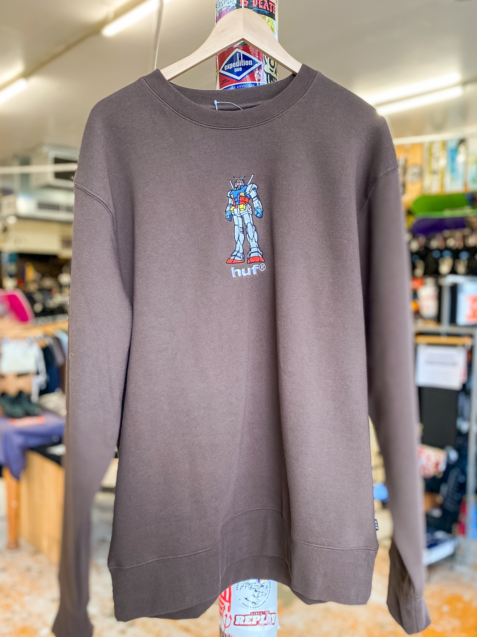GUNDAM 79 - CREWNECK